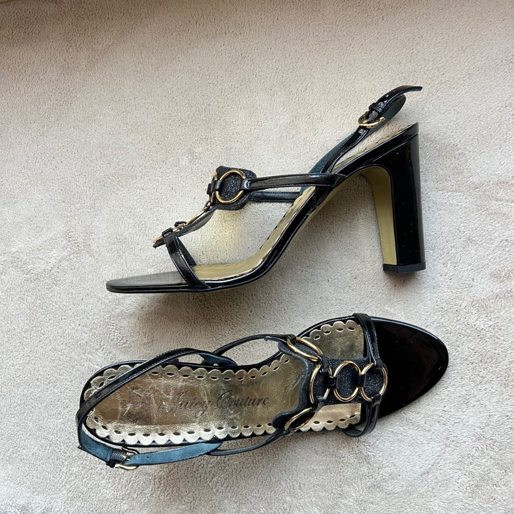 Juicy Couture Women 9 Black Patent Leather Gold Ring Slingback Block Heel Sandal